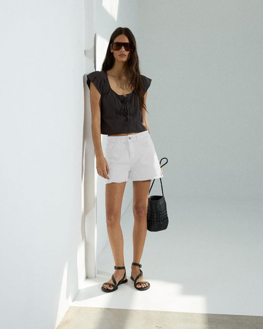 SHORTS ESTRELLA TRASERA