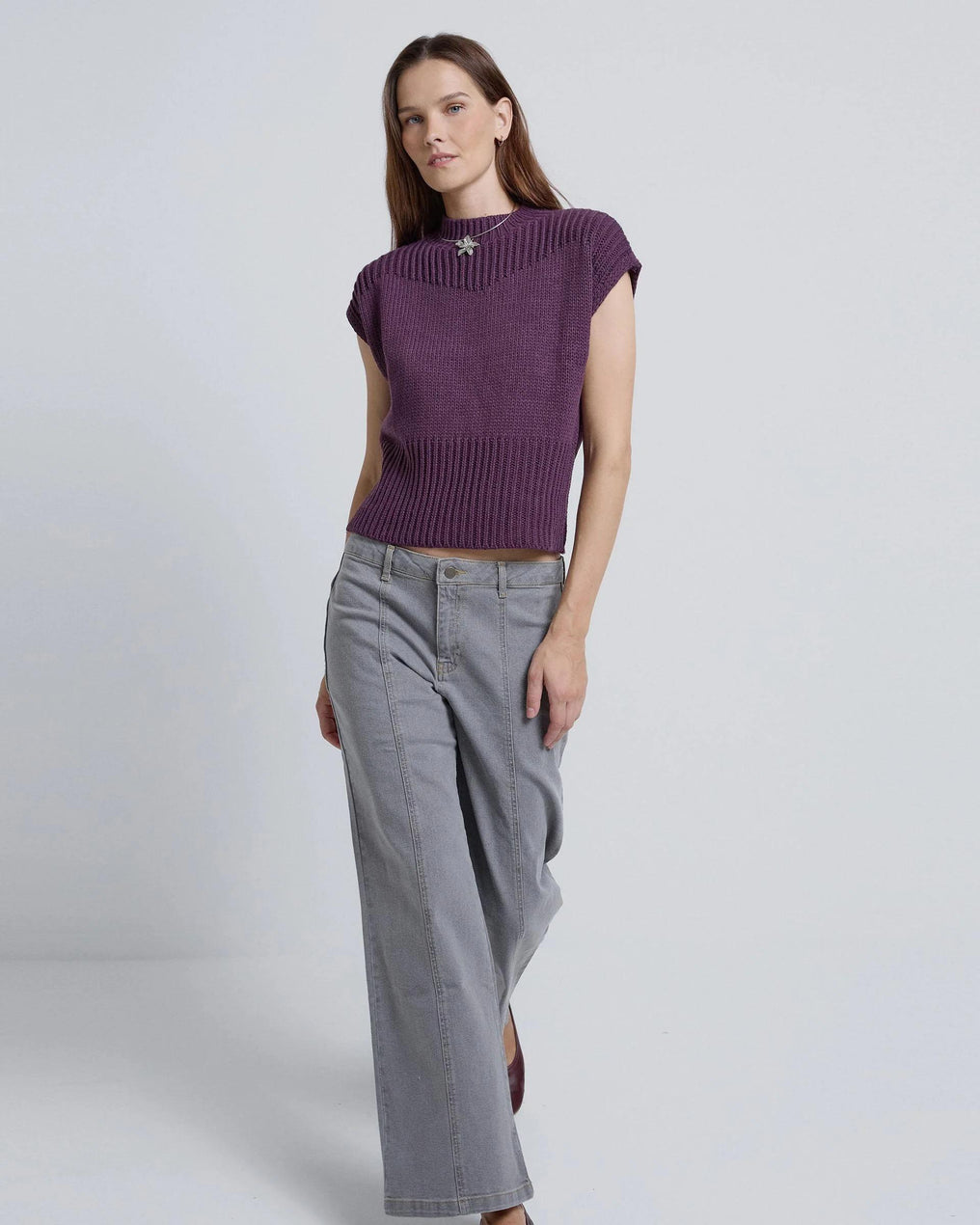 PANTALON ESTRELLAS TRASERAS
