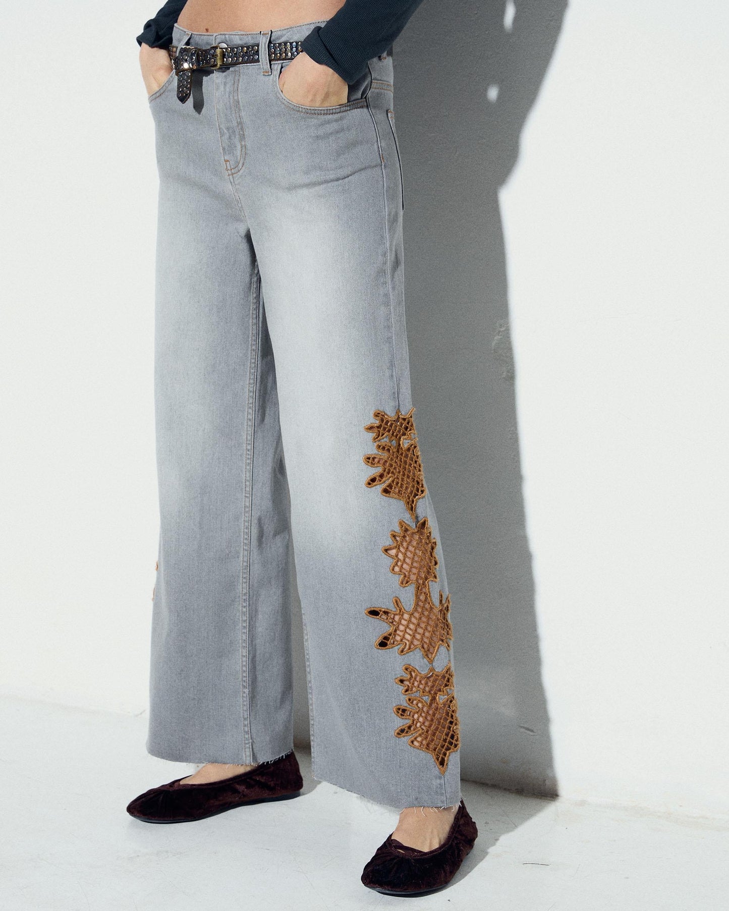 PANTALON DETALLE CROCHET BLANCO