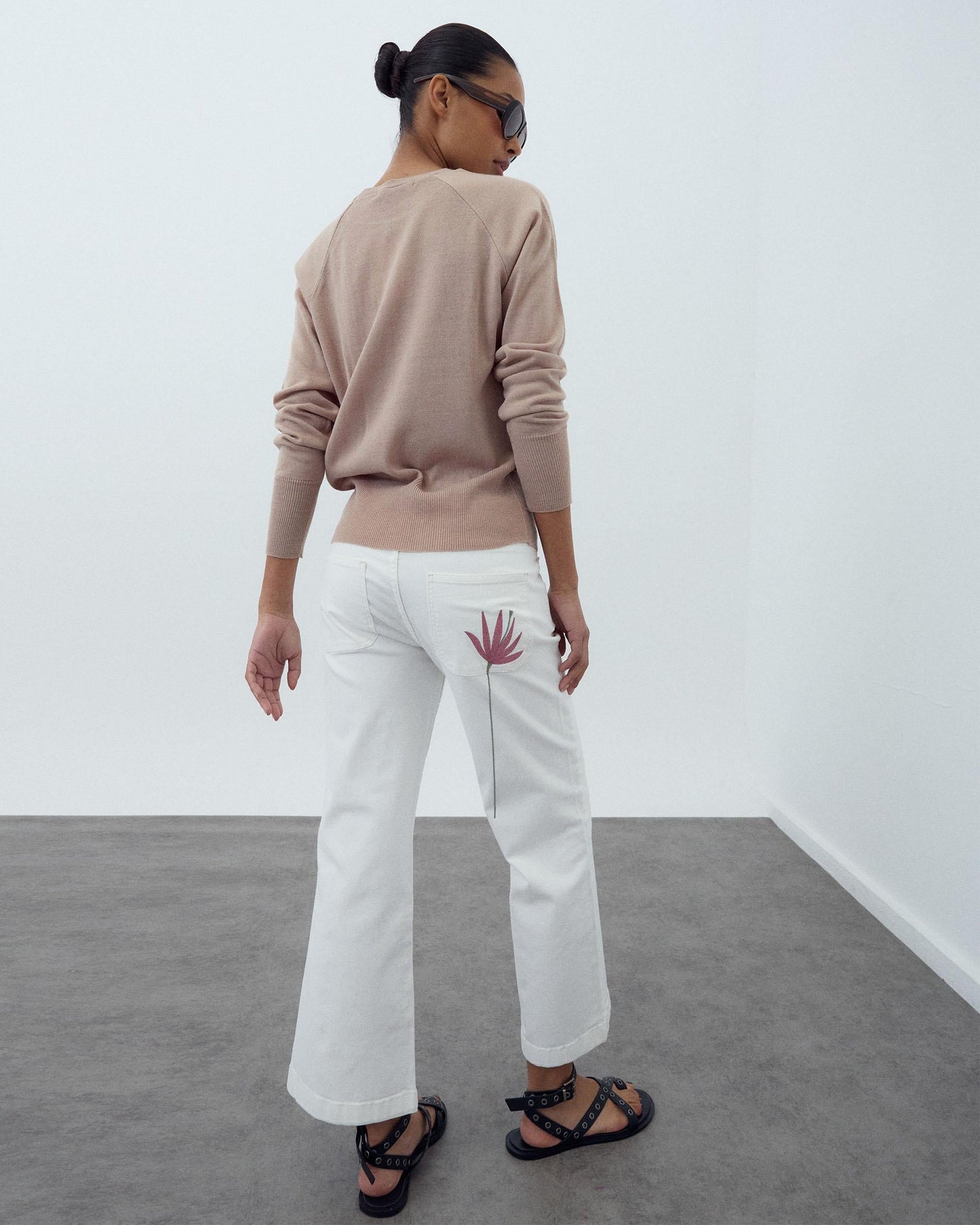 PANTALON BORDADO FLORAL BLANCO