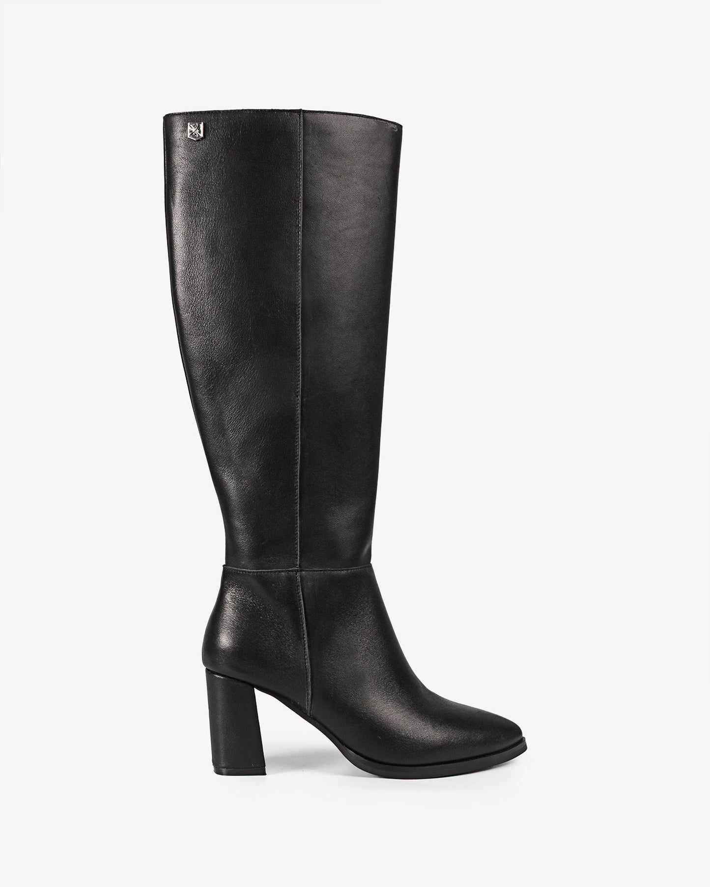 BOTA ALTA DE PIEL NEGRA