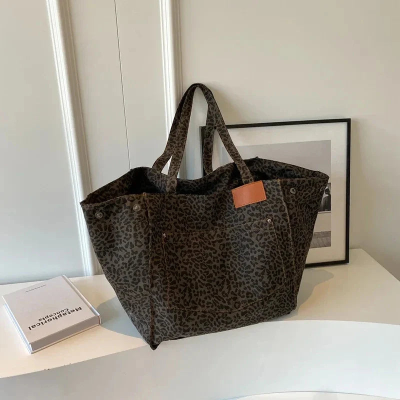 BOLSO DE LONA CON ESTAMPADO DE LEOPARDO