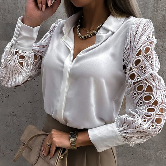 BLUSA CON APERTURAS