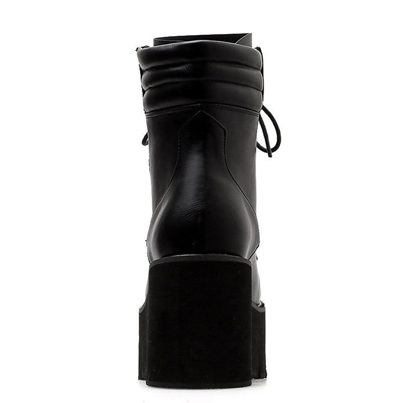 BOTINES MODESTOS