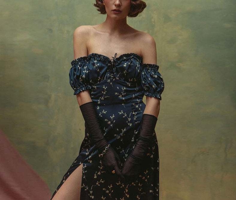 VESTIDO FLORAL ESTAMPADO DE ROSAS